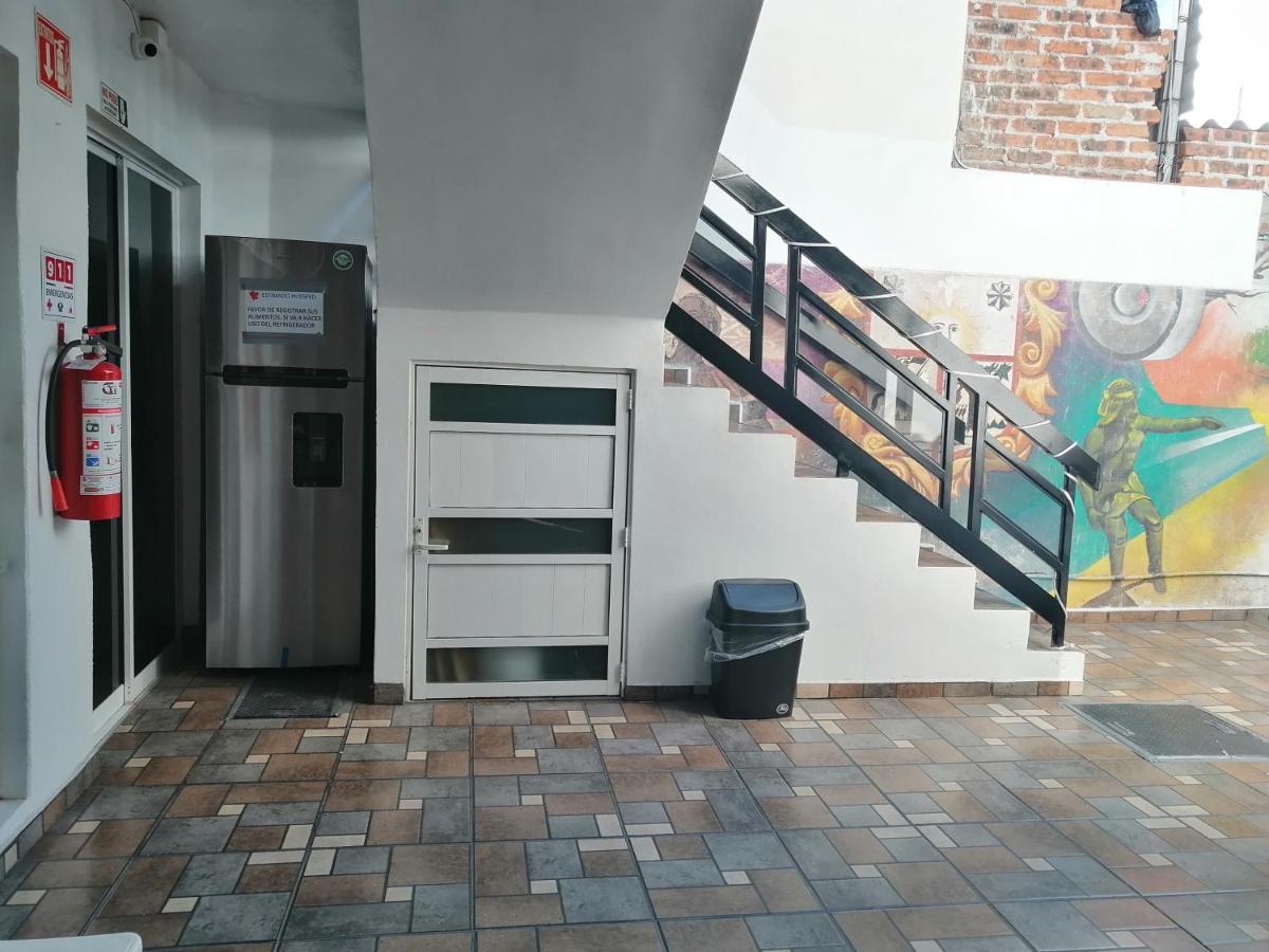 Hostal Maple Querétaro Eksteriør bilde