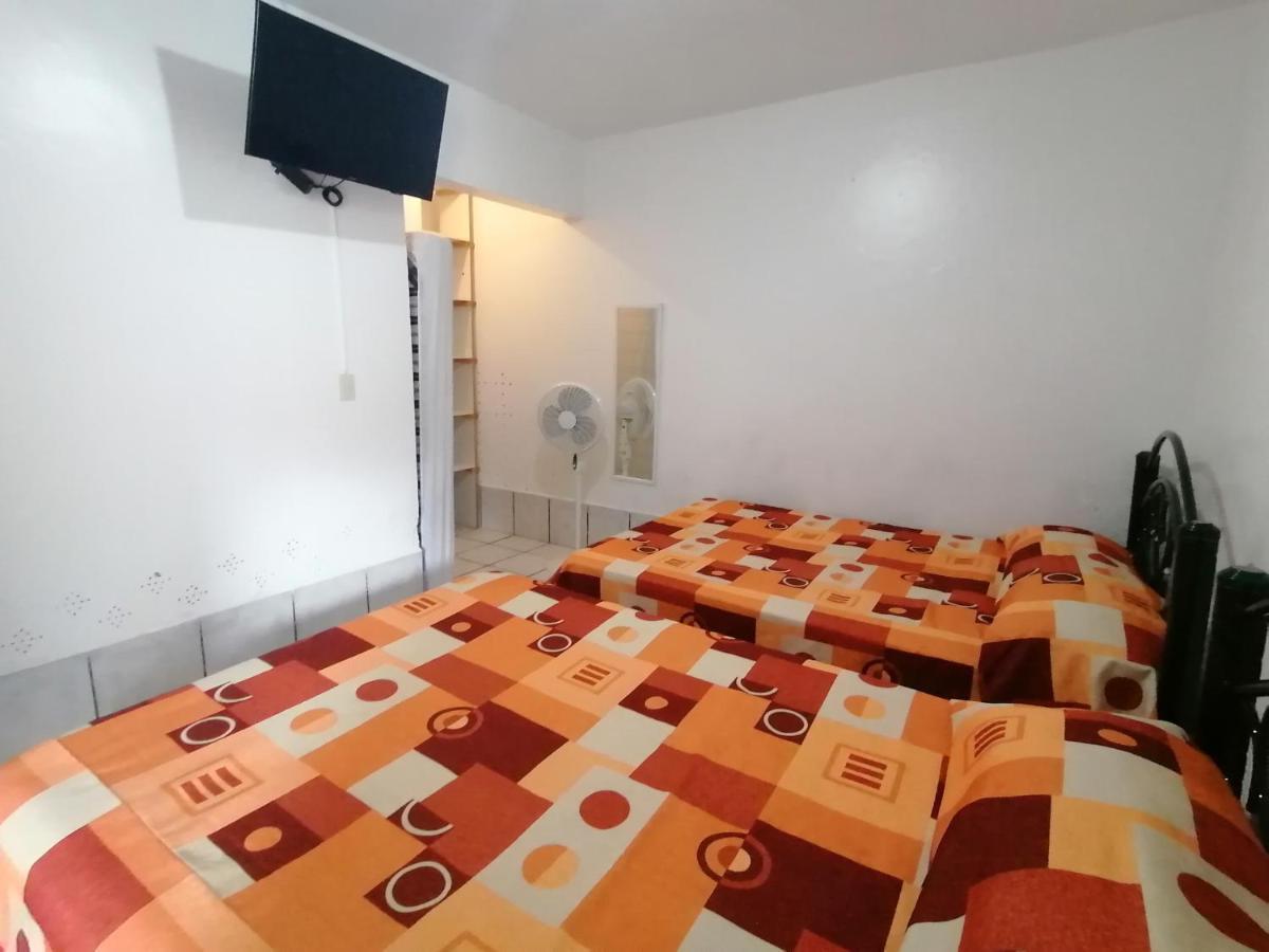 Hostal Maple Querétaro Eksteriør bilde