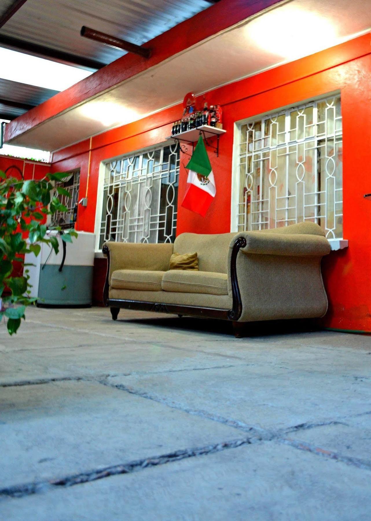 Hostal Maple Querétaro Eksteriør bilde