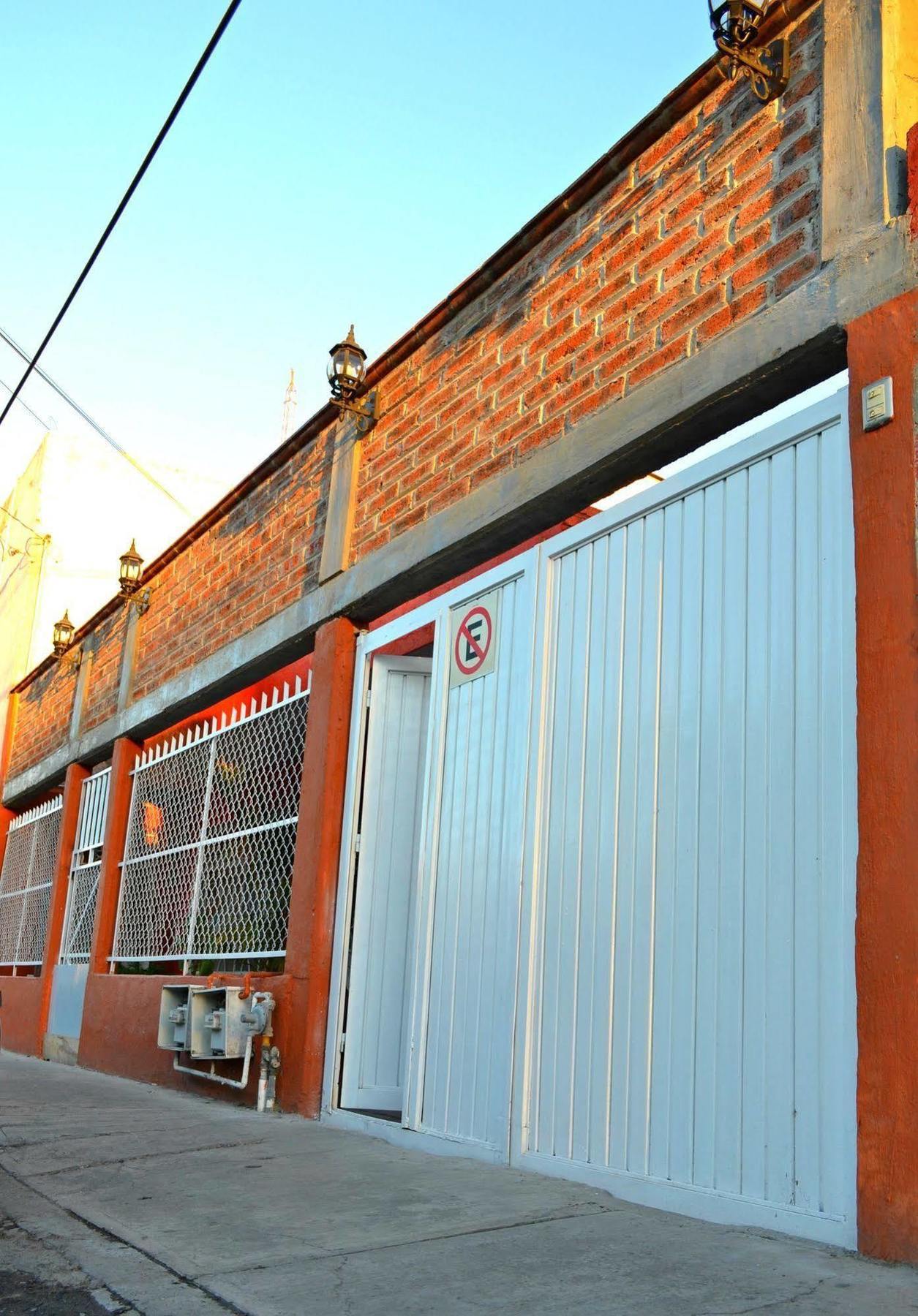 Hostal Maple Querétaro Eksteriør bilde