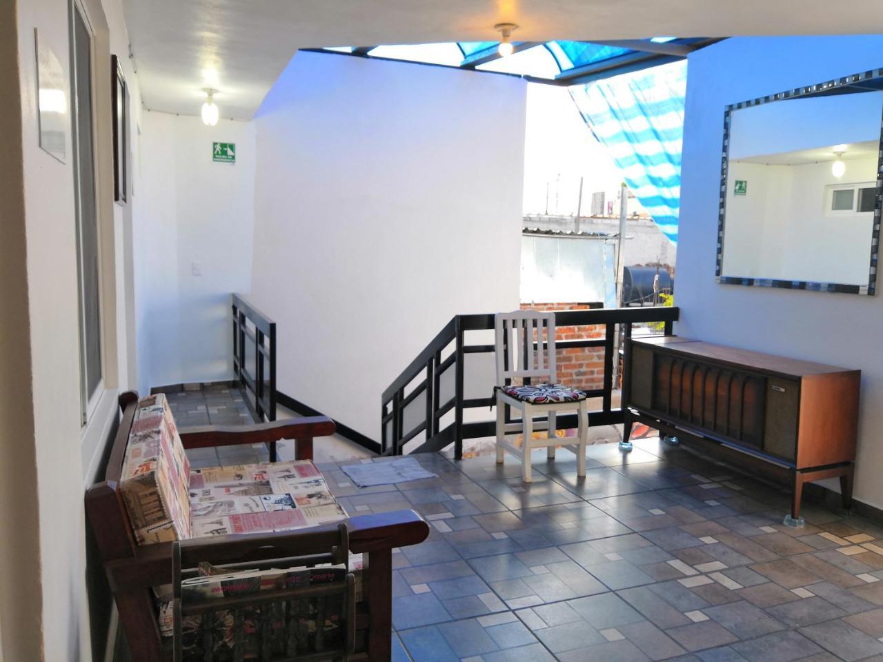 Hostal Maple Querétaro Eksteriør bilde