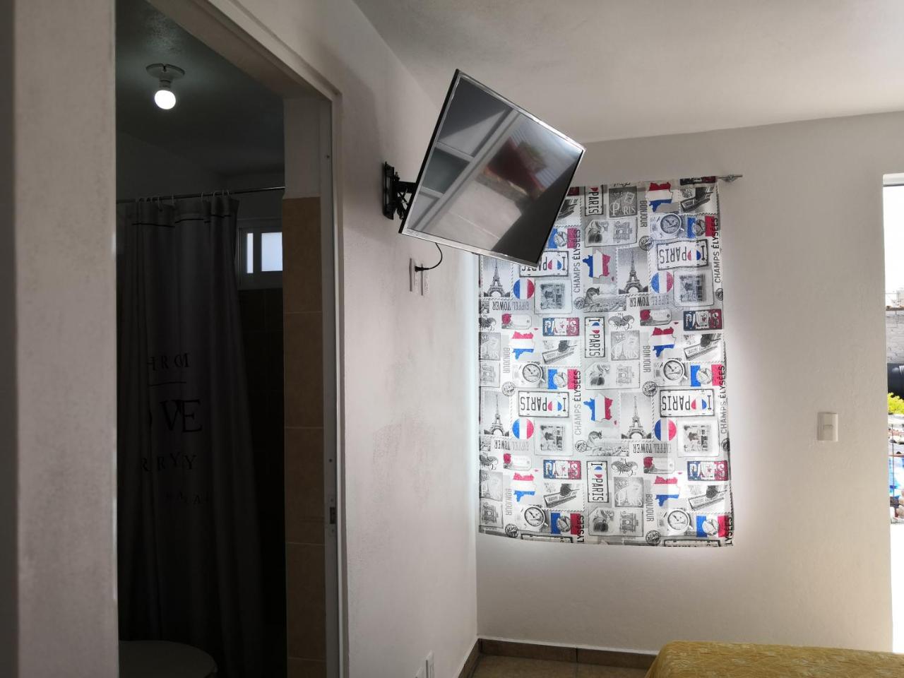 Hostal Maple Querétaro Eksteriør bilde